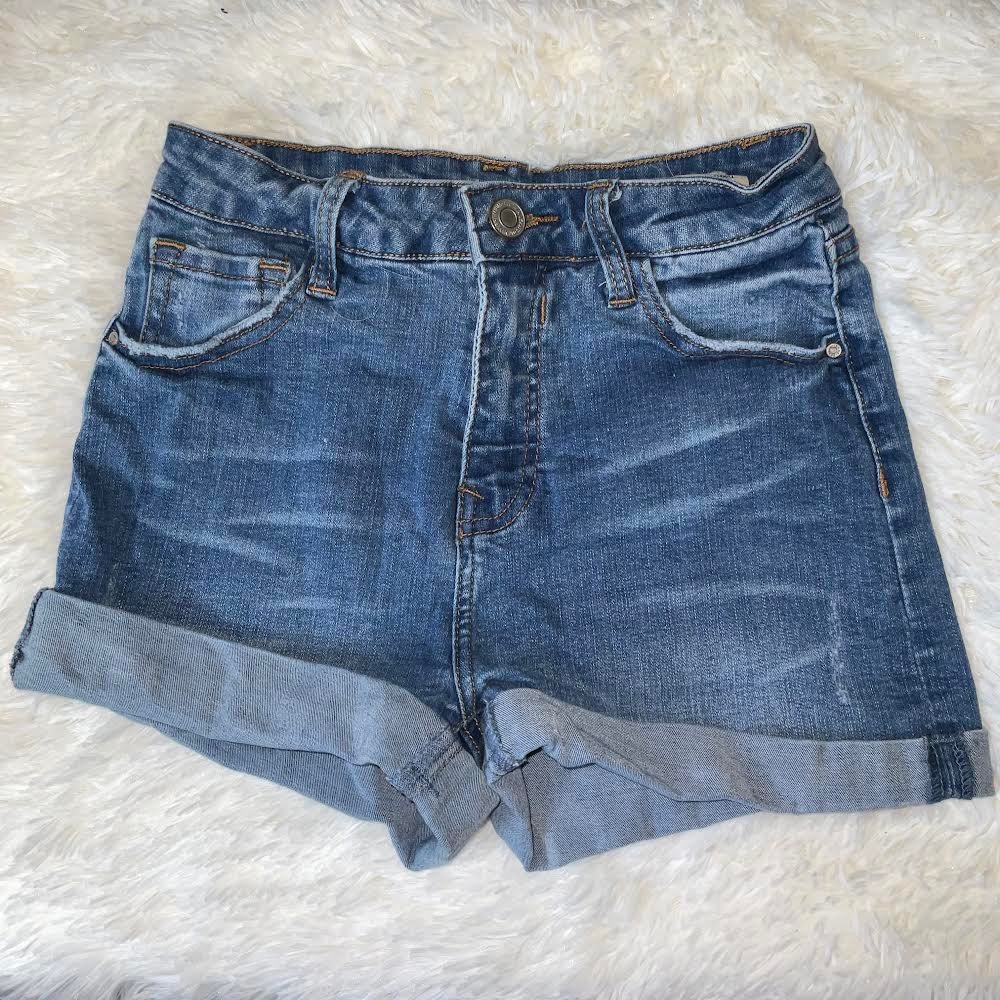 High-rise shorts